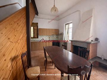 Casa, Sant'Angelo di Brolo.