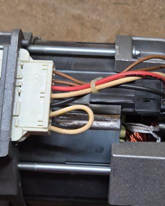 Motore Lavatrice Ariston Indesit Type 20585.118