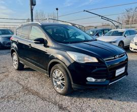 FORD Kuga 2.0 TDCI 163 CV 4WD Powershift Titaniu