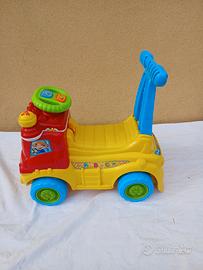 Camioncino primi passi 2 in 1 da 10 ai 36 mesi.