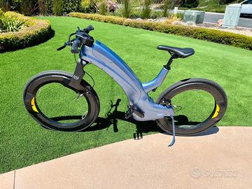 Bici elettrica Reevo
