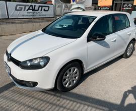 Volkswagen Golf 5P. 1.6 GPL