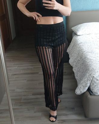 Pantaloni neri