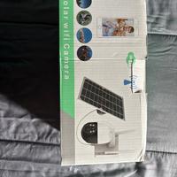 Telecamera con pannello solare