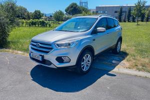Ford Kuga 1.5 TDCI 120 CV S&S 2WD ST-Line