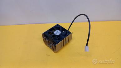 Dissipatore e ventola per socket CPU Intel socket