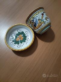 tazzina da caffè in maiolica di Deruta