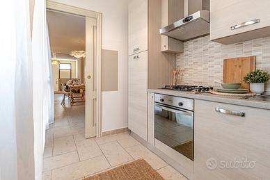 Cucina L256cm Completa di Elettrodomestici