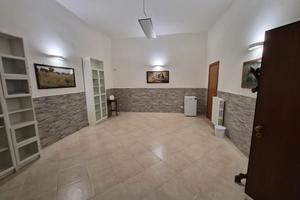 Locale/Ufficio in centro Triggiano ristrutturato