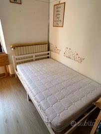 struttura letto con materasso 120 x 200