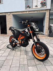KTM 690 SMC R