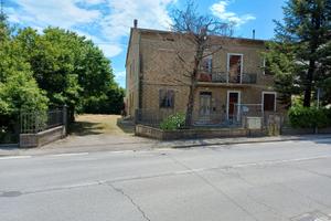 Cortona-Loc.Camucia Casa in struttura bifamiliare