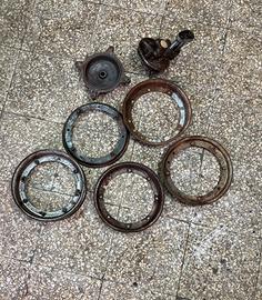 Mozzo vespa 9 pollici, 4 bulloni