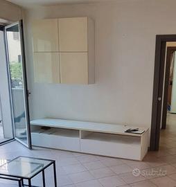 Mobile soggiorno con porta TV e pensile