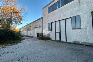 CAPANNONE A CELLATICA