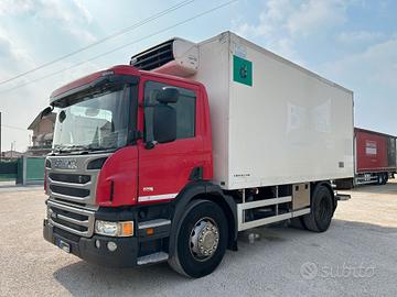 Scania P360 Frigo con sponda