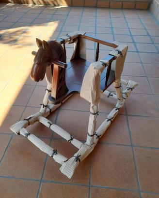 Cavallo a Dondolo
