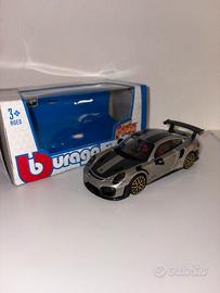 Burago scala 1:43 - Porsche 911 GT2RS