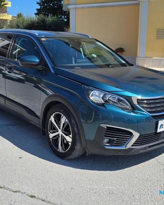 Peugeot 5008 5008 1.5 bluehdi Active s&s 130cv 7p.