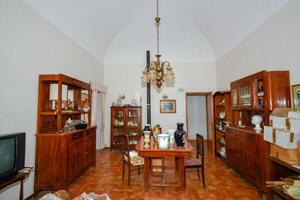 Appartamento di 150 m² con più di 5 locali a Arezz