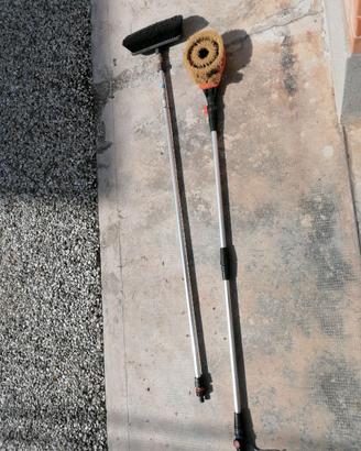 Spazzole con manico telescopico
