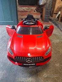 autogiocattolo Mercedes 