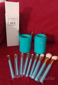 Astuccio con pennelli trucco Bottega Verde 