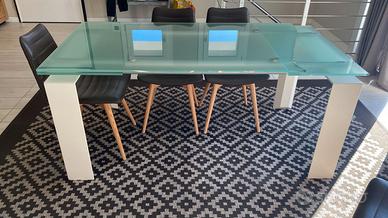 TAVOLO STILT DELLA DESALTO