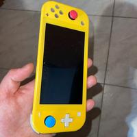 NINTENDO SWITCH LITE