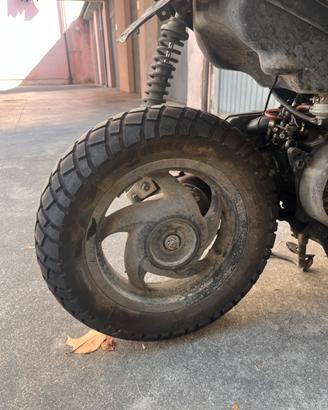ruote scooter 130/80-12