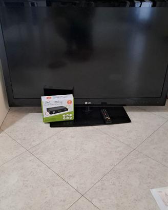 LG 42" pollici LED Full- Nero + Decoder i-zap t365