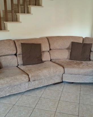 Divano angolare compatto con pouf + 3 cuscini