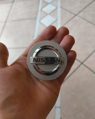 Coprimozzo Stemma Cerchi in Lega Originale Nissan 