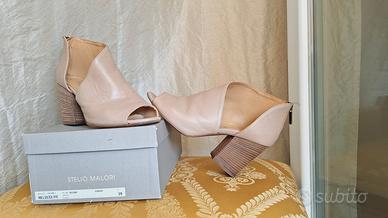 Stelio MaloriTronchetto aperto in pelle