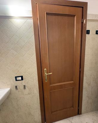 Quattro porte in legno massello 70 cm