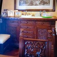 credenza  ,o tavolo e 6 sedie 