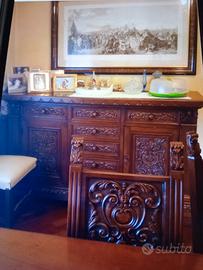 credenza  ,o tavolo e 6 sedie 