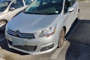 Citroen C4 berlina