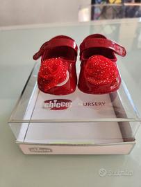 Scarpe neonatata rosse vernice Chicco
