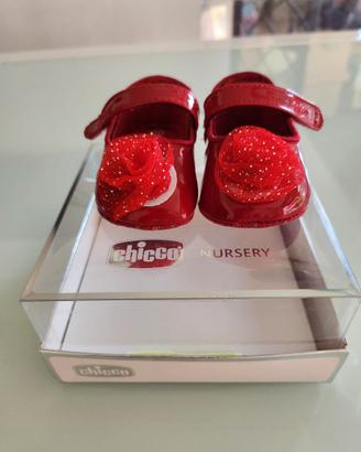 Scarpe neonatata rosse vernice Chicco