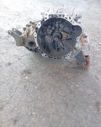 Cambio Toyota Celica 2004 1.8 16V 105 KW 1ZZFE 303