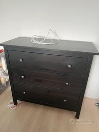 Cassettiera IKEA Hemnes marrone-nero