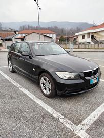 BMW 320 D Touring Attiva