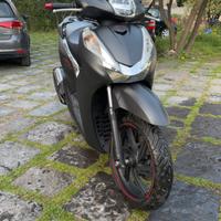 Honda Sh 300