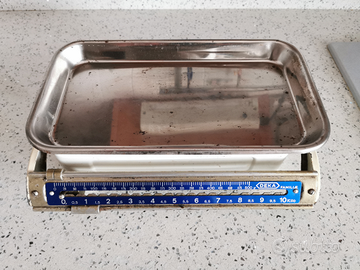 Bilancia vintage meccanica da cucina funzionante