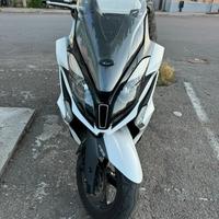 Kymco downtown 350i