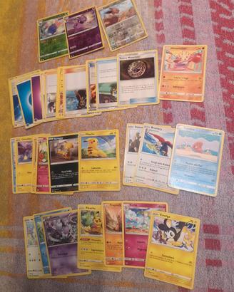 34 carte Pokémon originali 