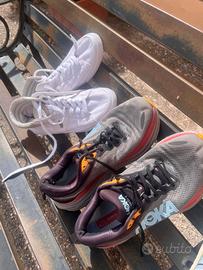 Tre paia di scarpe hoka