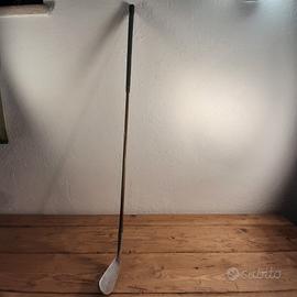 Mazza da golf vintage  in ferro 