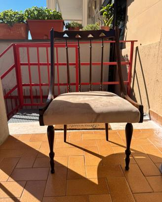 Sedia di legno vintage